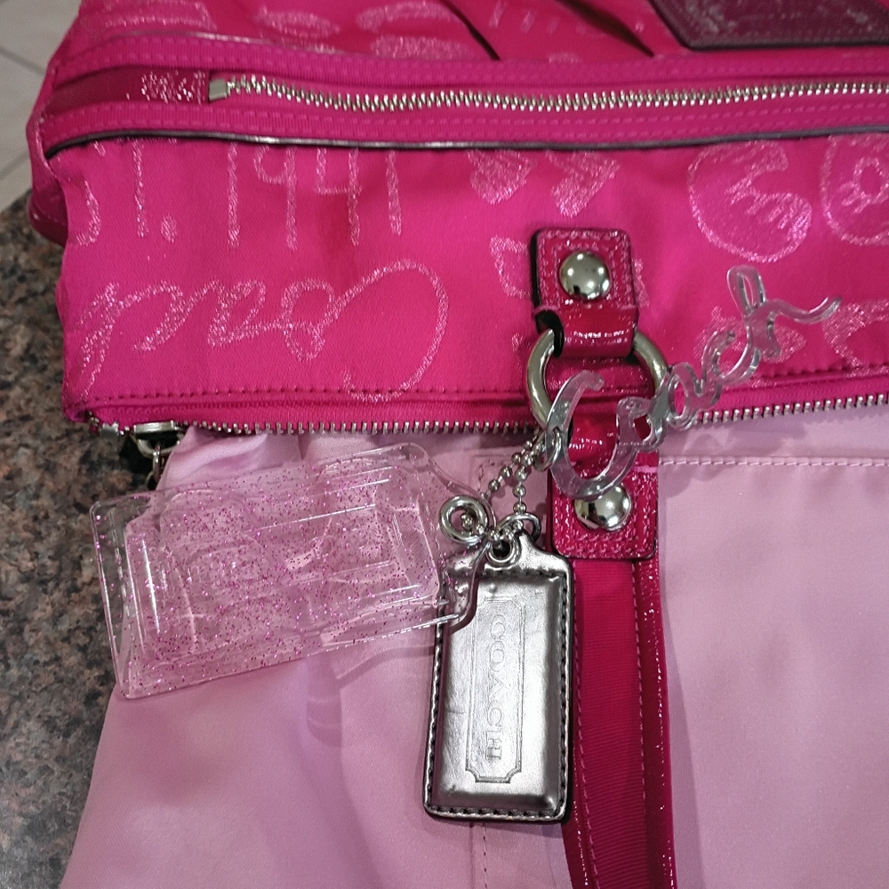 Coach Poppy Storypatch Hot Pink Glam Limited Edition Tote - Picture 9 of 17